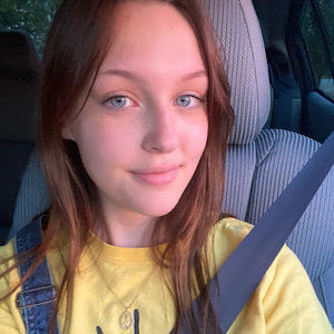 Meet your Posher, Nadia